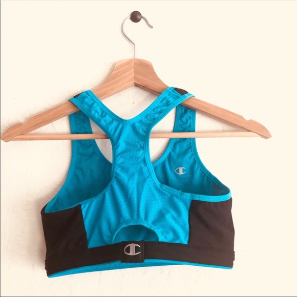 Champion reversible sports bra in mixed
Blue and black color size XS - Picture 2 of 4